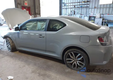 2014 Scion Tc from USA, damaged, VIN JTKJF5C78E3077741